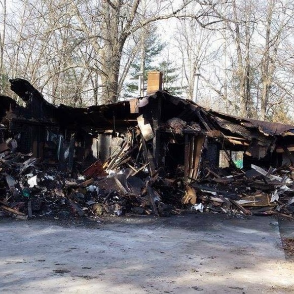 Meet your Posher, Democrat - Picture 8 of 8